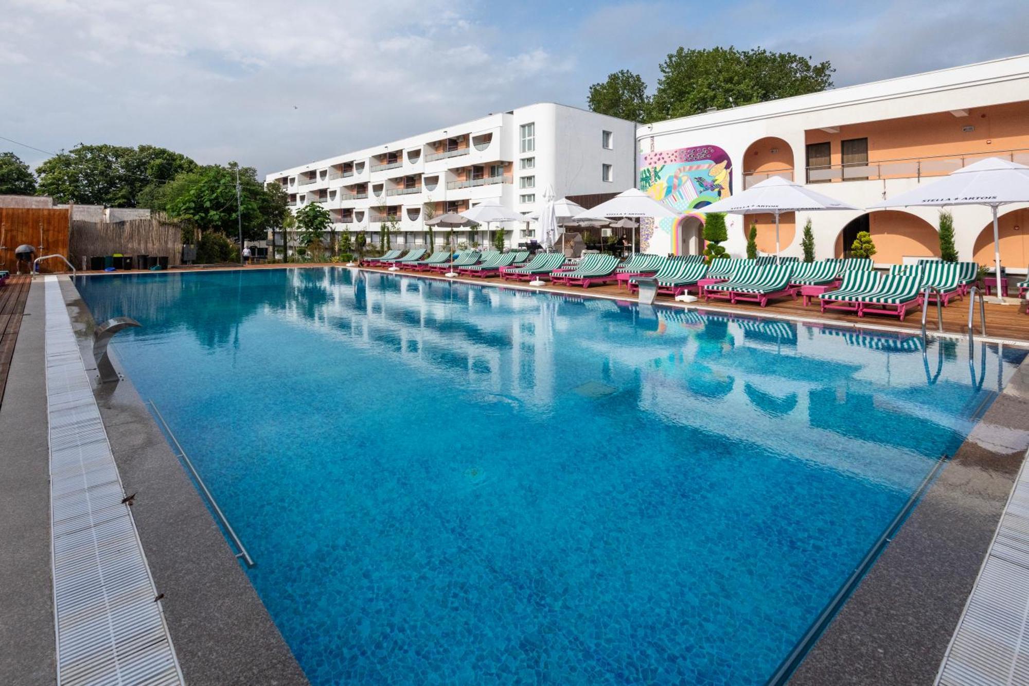 Ibis Styles Venus Hotel Exterior photo